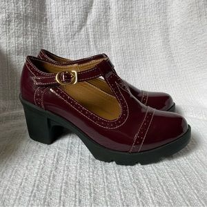Vintage red/maroon Mary Jane chunky platform heels